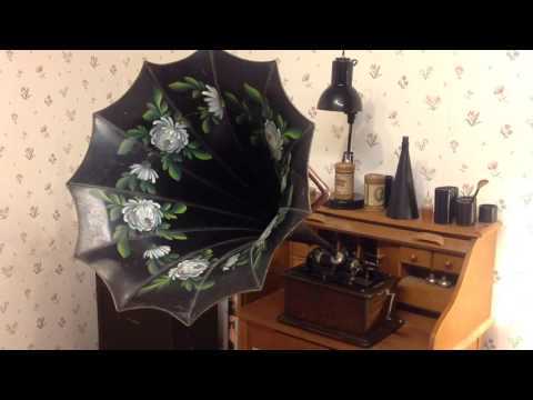 The last day of school at Pumpkin Centre / cal stewart / cylinder copy