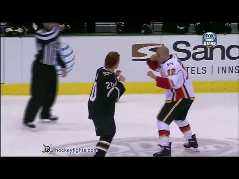 Jarome Iginla vs Cody Eakin Mar 18, 2013
