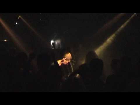 Orjan Nilsen playing Van Dresen - Back To Start (Orjan Nilsen ReChunk)