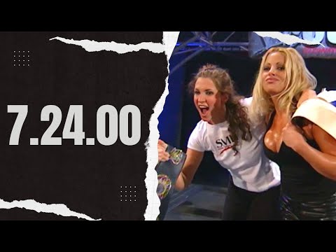 WWE Raw  - 07.24.00  - Trish Stratus Helps Stephanie McMahon Takedown Lita