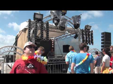 Oliver Smith playing Joris Voorn vs. Moby - After The After @ Luminosity Beach Festival 2012 Part 10