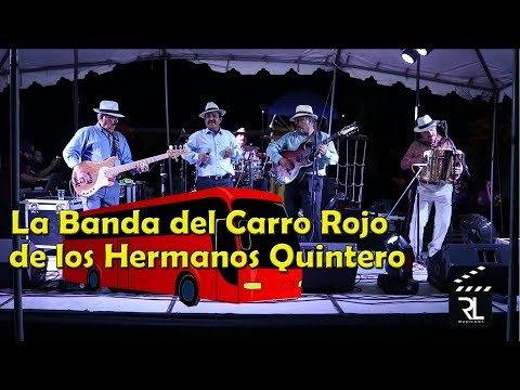 Calle 13 - La Banda del Carro Rojo de los Hermanos Quintero