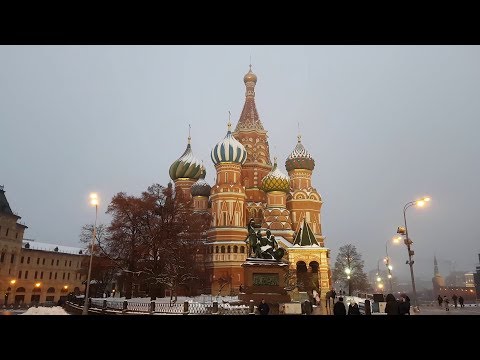 Moscow. GUM. Red Square. New Year's Fair. (Moscow. Russia)