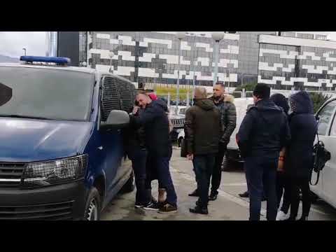 Potresne scene ispred Studentskog doma, porodica i prijatelji žrtve u očaju