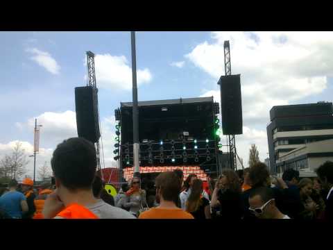 Dilemma @ Zodiak Commune - Acid Orange (Q-Day 2013)