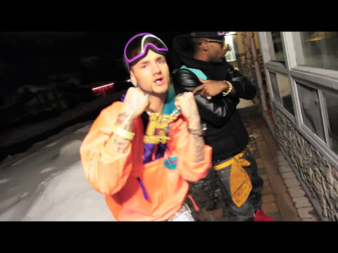 RiFF RaFF - AiR CANADA (OFFiCiAL MUSiC ViDEO)