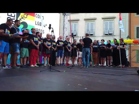 Favolose. Ribelli. Cantanti. CHOREOS al Pisa Pride