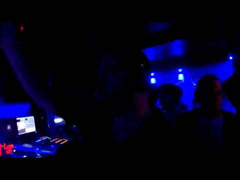 Tapesh @ QUEEN CLUB PARIS 2011