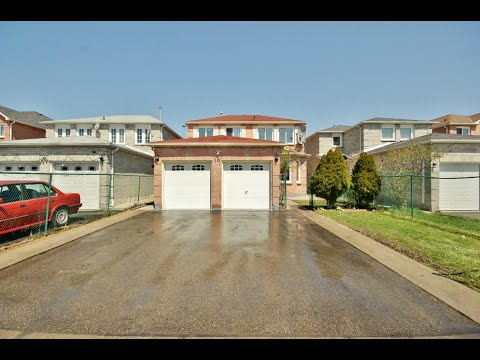 16 Meadowlark Drive, Brampton ON
