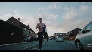 Video zu 'So The Story Goes' ansehen Video zu 'So The Story Goes' ansehen