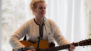 Miss Montreal -- &#39;Tututu&#39; live bij Evers Staat Op in Sochi