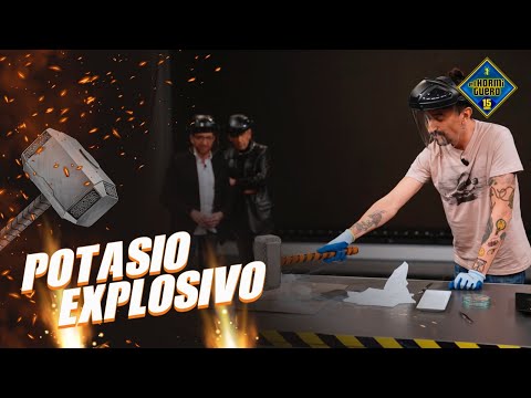 La tostada de potasio explosivo - Ciencia - El Hormiguero