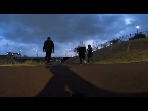 360 VR Experience - Skateboard Across Korea Landscape (4K)