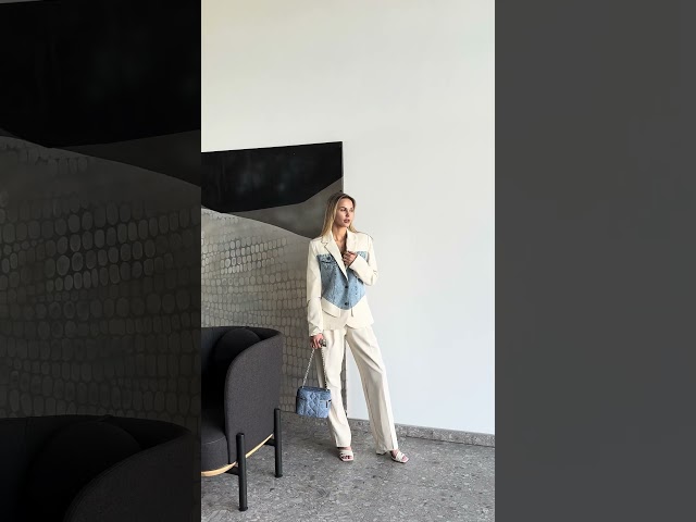 Чоботи жіночі шкіряні байка хутро 592641 Чорний Босоніжки жіночі шкіряні 588911 Молочні