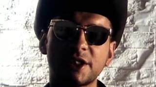Depeche Mode - Personal Jesus (Remastered Video)