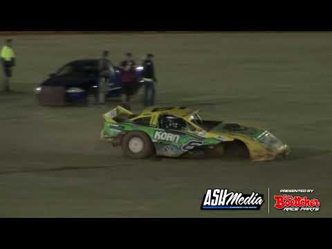 Thrills and Spills | 3rd Nov 2012: Modified Sedan Allstar Series - Kingaroy Speedway