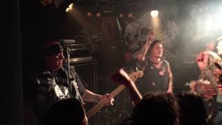 Discharge - Hell on earth + Cries of help - live