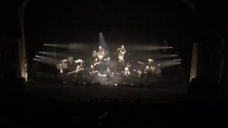 Near The Memorials To Vietnam And Lincoln - PJ Harvey Live in London 2016