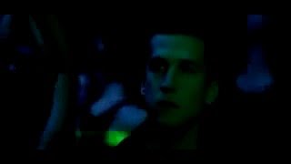 Love Bites, il morso dell'alba (2001)