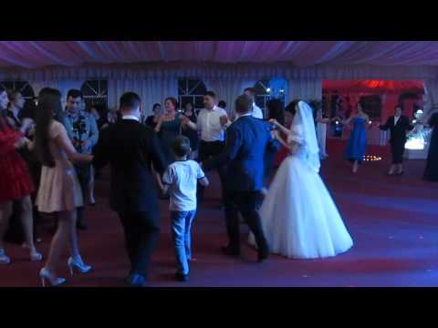 Formatia Inedit Music-Hora mare 2015 colaj