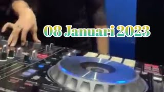 Download lagu EXO Club ,...08 Januari 2023 mp3 Download lagu EXO Club ,...08 Januari 2023 mp3