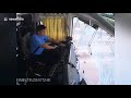 Tai Nạn Xe Bus Khi Không Chú ý