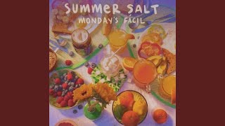 Monday's Fácil Music Video