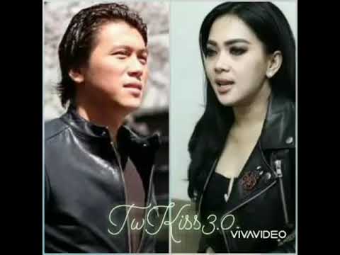 Lagu pertama Syahrini - Tatapan Cinta (Kumpulan foto jadul Syahrini dan Reino Barack Part 1)
