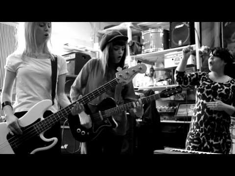 Slynkören - "Stopp" (Ebba Grön)