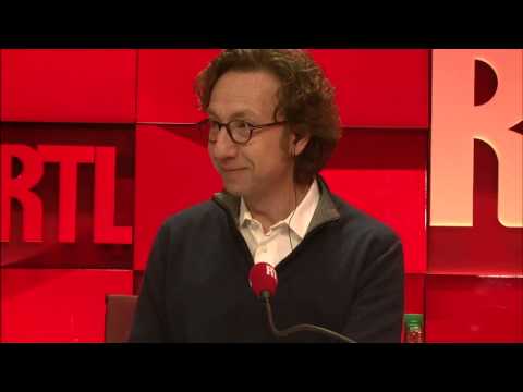 Stéphane Bern welcomes Jonathan Lambert to A La Bonne Heure on February 12, Part 1 - RTL - RTL