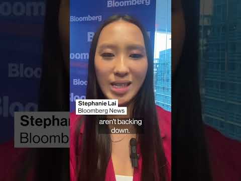 Trump's tariff delay on Canada and Mexico #politics #bloomberg