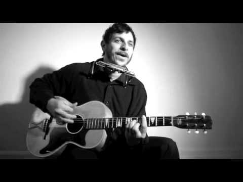 Vic Ruggiero Acoustic