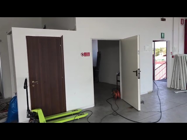 RIF. 3917 CENTRO DI ADRIA - LOCALE COMMERCIALE DI 300 MQ IN ZONA COMMERCIALE DI ADRIA