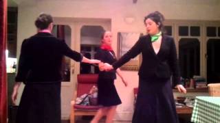 Pitch Perfect - The Sign / Bulletproof Mashup