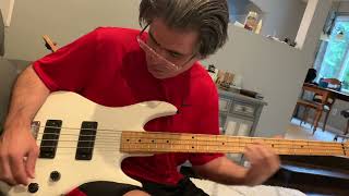 Video thumbnail for Peavey Foundation Bass by Josh