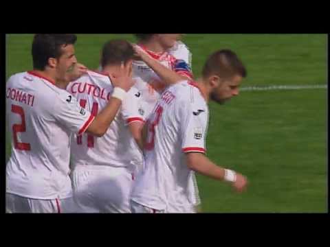 Padova - Crotone 1-2 highlights 33^ Giornata Serie Bwin 2011/12