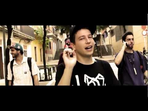 ILL BAMBINOS - PASEANDO [VIDEOCLIP OFICIAL 2011]