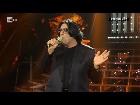 Claudio Lauretta - Renato Zero canta "Amico" - Tale e Quale Show 21/10/2022