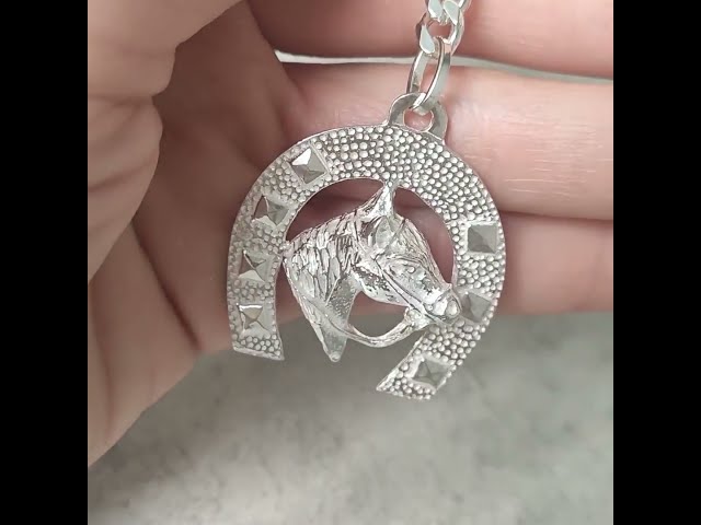 Vídeo relacionado con H-Customs Zimmermann Hammer llavero colgante plata metal