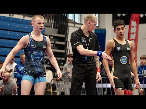 U15 Adam El-Nagar (SWE) vs Oleksandr Venets (UKR) 62kg. Greco-roman boys youth wrestling. B-cam-man
