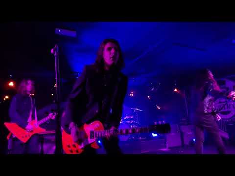 THE TREATMENT 🤘😎🤘 - "LETS WAKE UP THIS TOWN" - FULL 4K FRONT ROW AT BRADSTOCK 2025