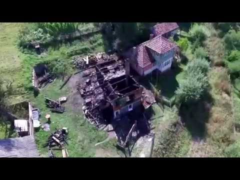 Casa distrusa de flacari. Hodosa jud harghita. Ph 3 adv