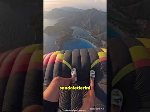 Bu Çocuk Sandaletlerini Yanlışlıkla Paraşütün Üstünde Bıraktı 😲