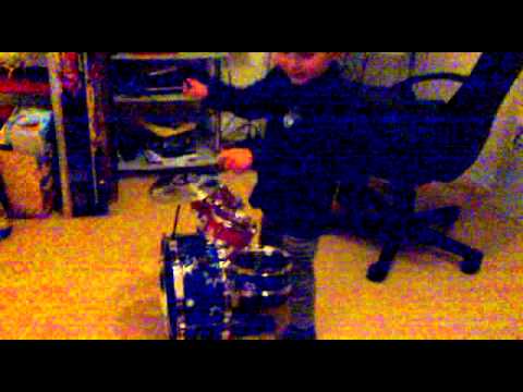 extreme drum solo - kleiner roter Traktor