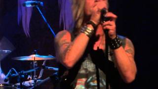 Crashdïet - Drinkin Without You (Porto Alegre 2014, 16 de Outubro)(Full HD)