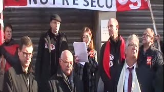 preview picture of video 'Manifestation à Tarascon le 08/01/2015 contre la fermeture de la Sécu'