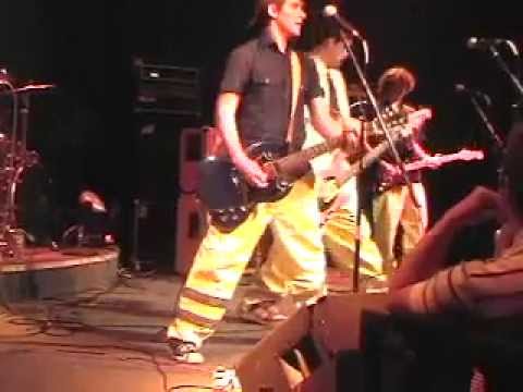 Sexy Heroes In Transit - Toowoomba Live Video