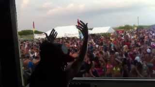 DJ Theresa drops her remix of Jessica Sutta &quot;Again&quot;