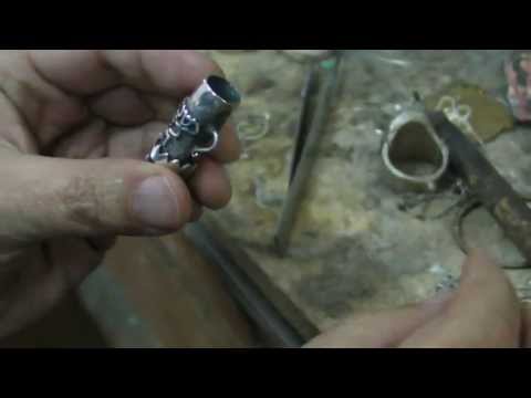 download lagu mp3 mp4 Kabbalah Jewelry, download lagu Kabbalah Jewelry gratis, unduh video klip Kabbalah Jewelry