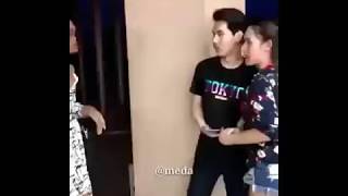 Download lagu Vidio lucu ngakak!!ketika banci beraksi vs cewek gokil!! mp3